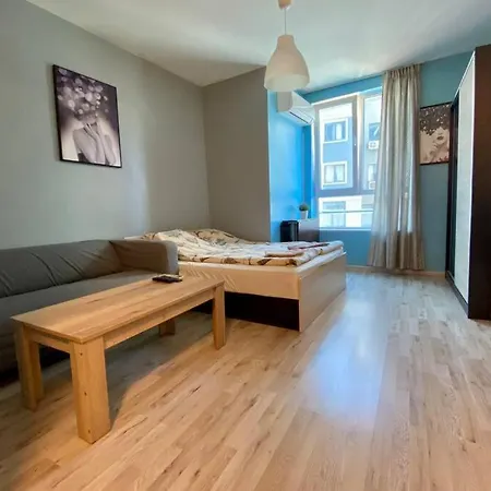 The Little Cozy Studio In The Heart Of Students Town